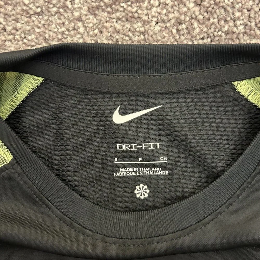 Nike Soccer Jersey Top Short Sleeves Black Green Women's Size S - Small - NWT$50